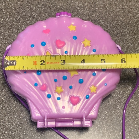Polly Pocket Seashell Mermaid Clamshell Case and Figurines. - Picture 13 of 14